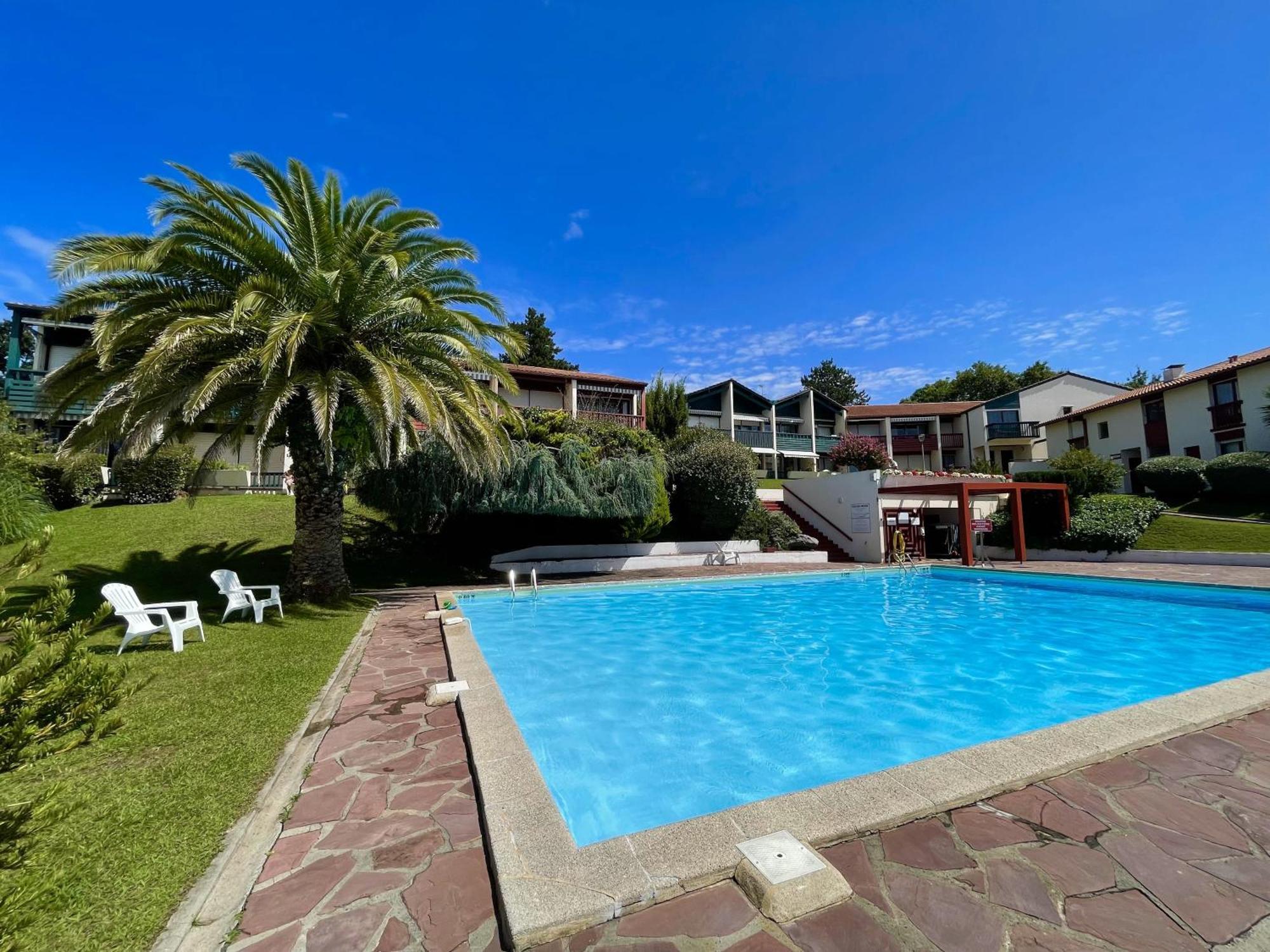 Caporizon-Baillenia-T1 Vue Montagne - Piscine St Jean De Luz Apartment แซ็งฌองเดอลูซ ภายนอก รูปภาพ